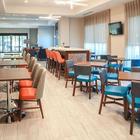 Comfort Suites Gainesville Near University Exterior foto
