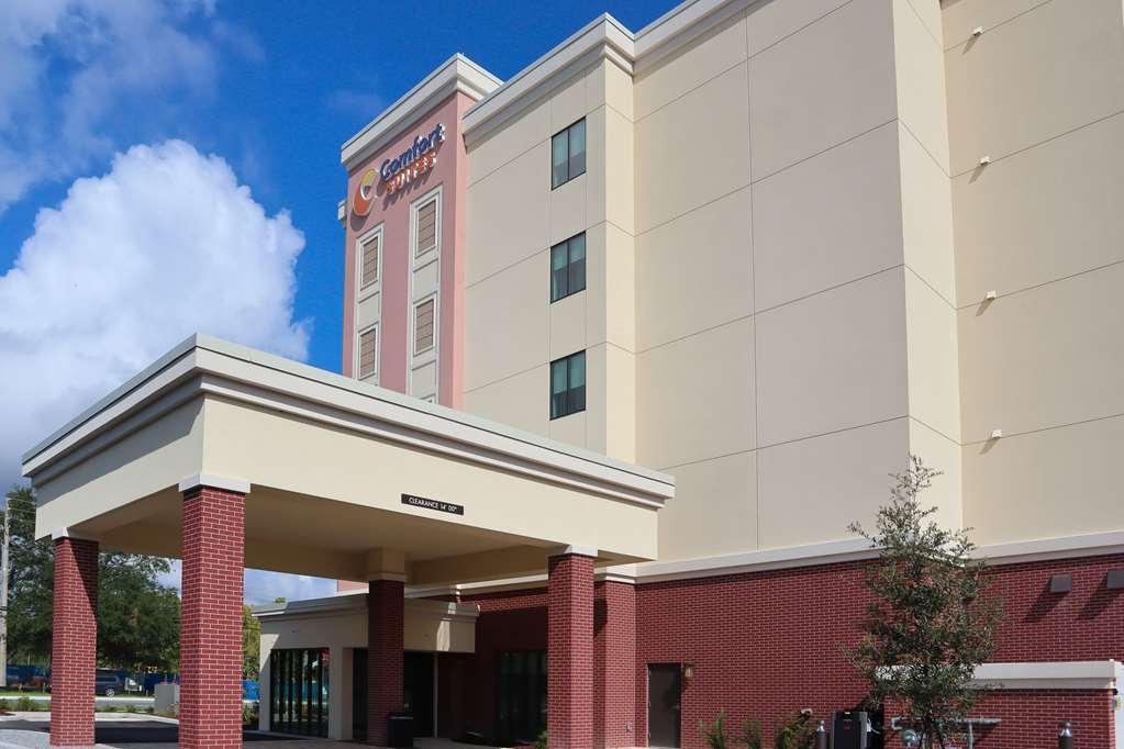 Comfort Suites Gainesville Near University Exterior foto